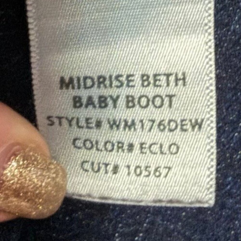 HUDSON Midrise Beth Baby Boot Jeans - Size 32 - Picture 6 of 7